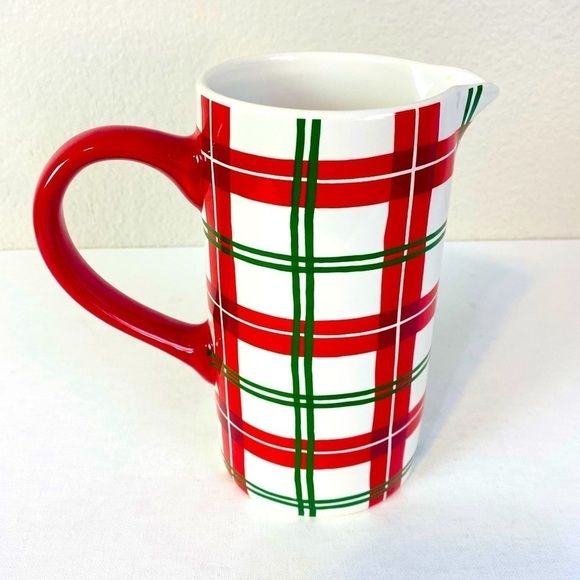 Dolly Parton Red/Green Holiday Plaid Stoneware Pitcher 47oz - Picture 3 of 6